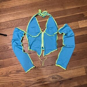 Blue and Green Long Sleeve Cold Shoulder Zip Up Halter Crop Top
